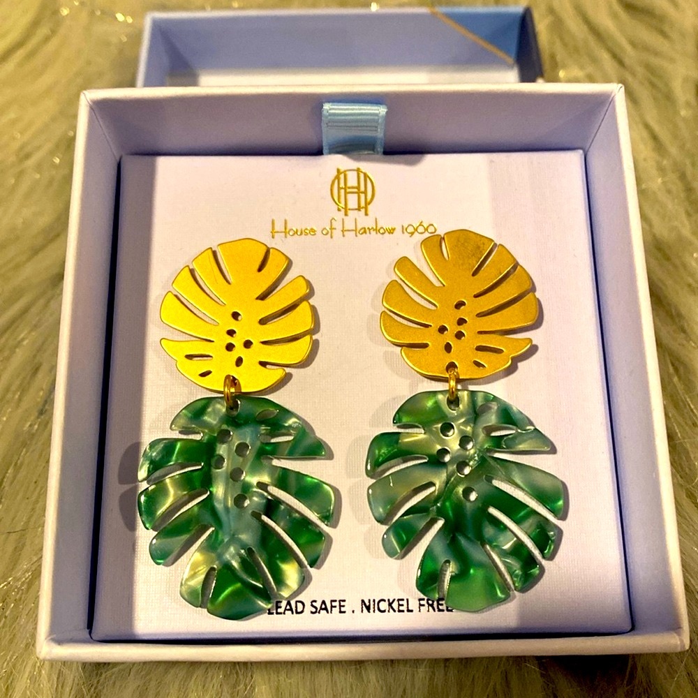 BNWT House of Harlow 1960 Gold And Green Banana Palm Leaf Drop Earrings